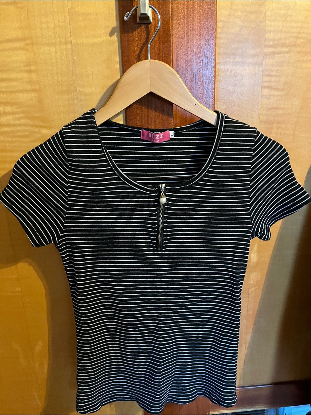 Buzz USA Pearl Zip T Shirt